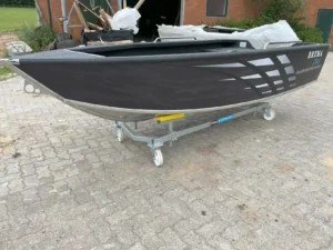 Brema 370V Fishing 11