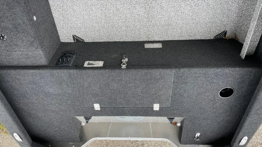 Brema 435V Tiller Fishing 12