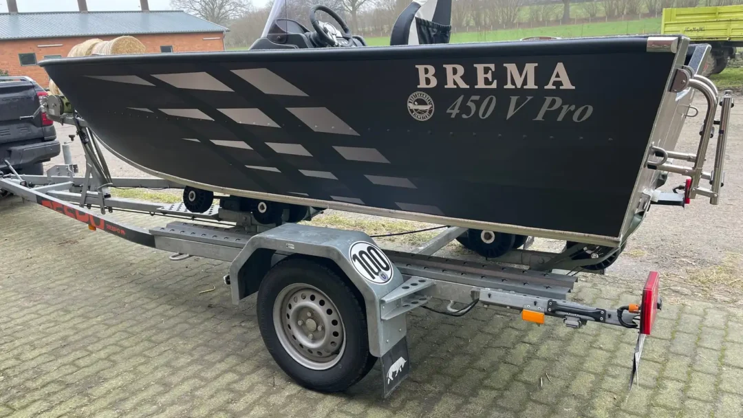 Brema 450 Fishing Pro Console 8