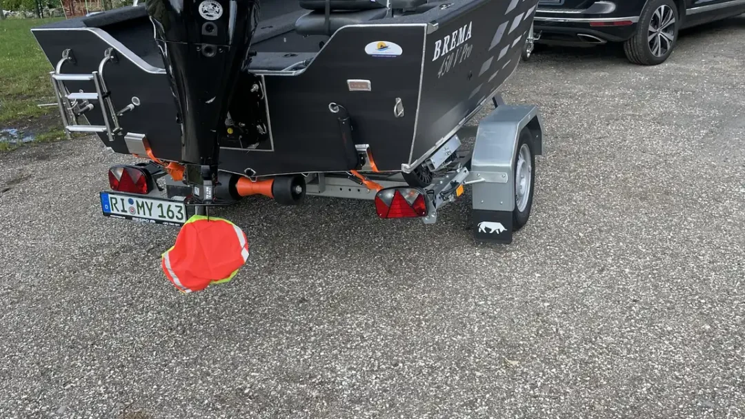 Brema 450 Fishing Pro Tiller 24