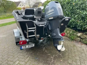 Brema 480 Fishing Pro Console 4