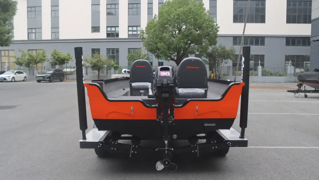 Kimple Bow Rider 155 Tiller 3