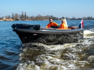 Lago Amore 595 Tender 19