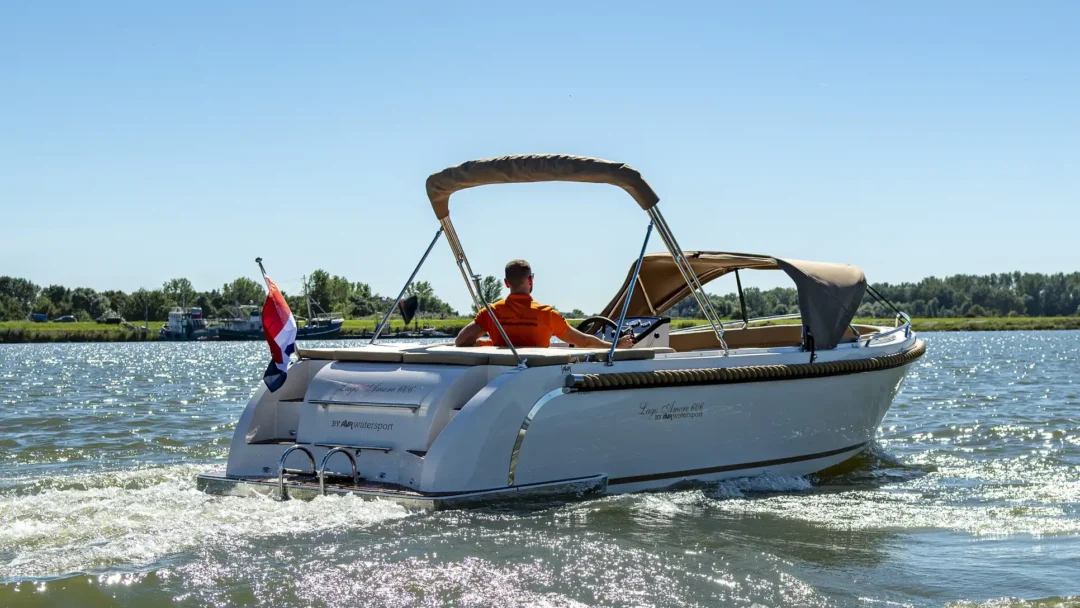 Lago Amore 606 9