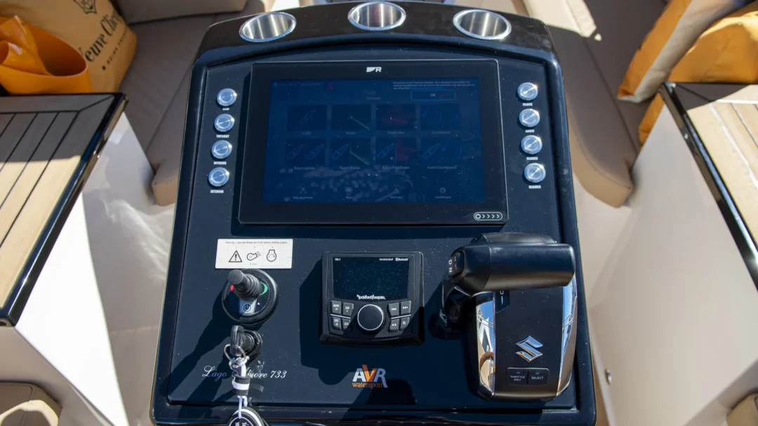 Lago Amore 733 Tender 14