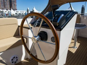 Lago Amore 733 Tender 15