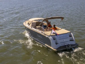 Lago Amore 733 Tender