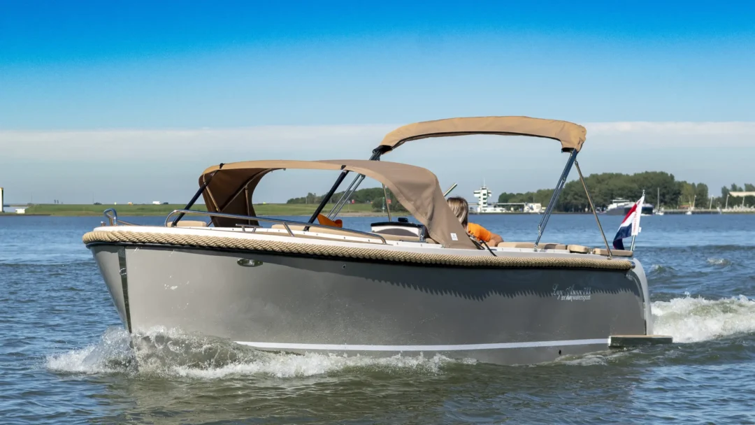 Lago Amore 733 Tender 24