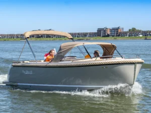 Lago Amore 733 Tender 26