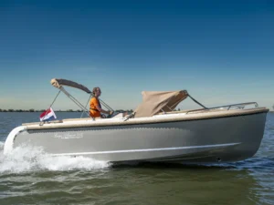 Lago Amore 733 Tender 28