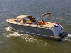 Lago Amore 733 Tender 3