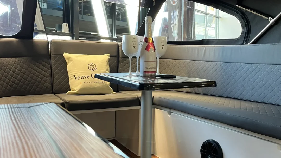 Lago Amore 733 Tender 32