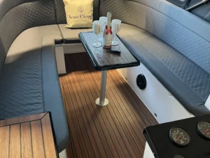 Lago Amore 733 Tender 33