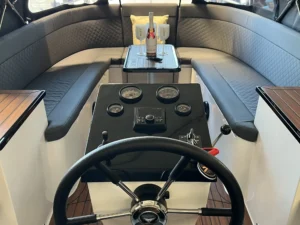 Lago Amore 733 Tender 35