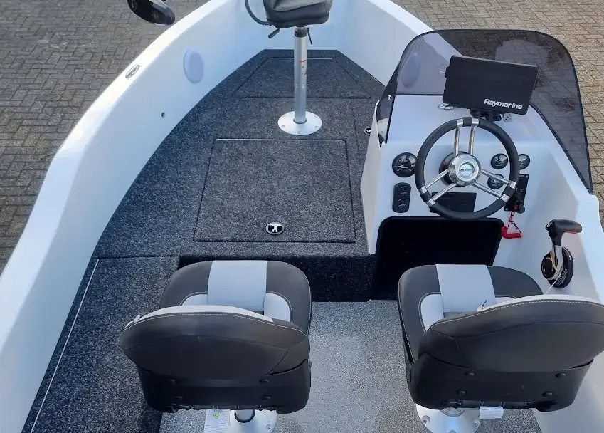 Orka Blackfish 500 Console 6