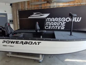 Powerboat 480 Tiller