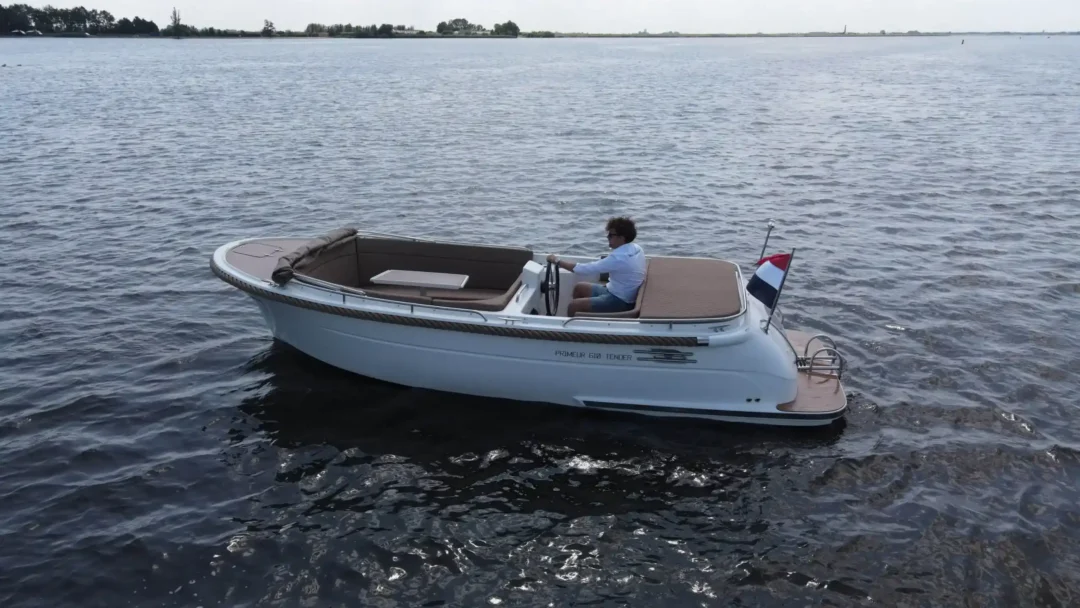 Primeur 610 Tender 3