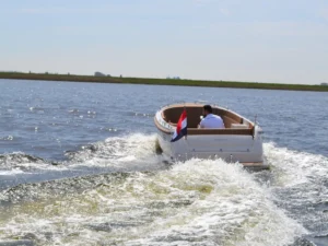 Primeur 700 Lounge 5