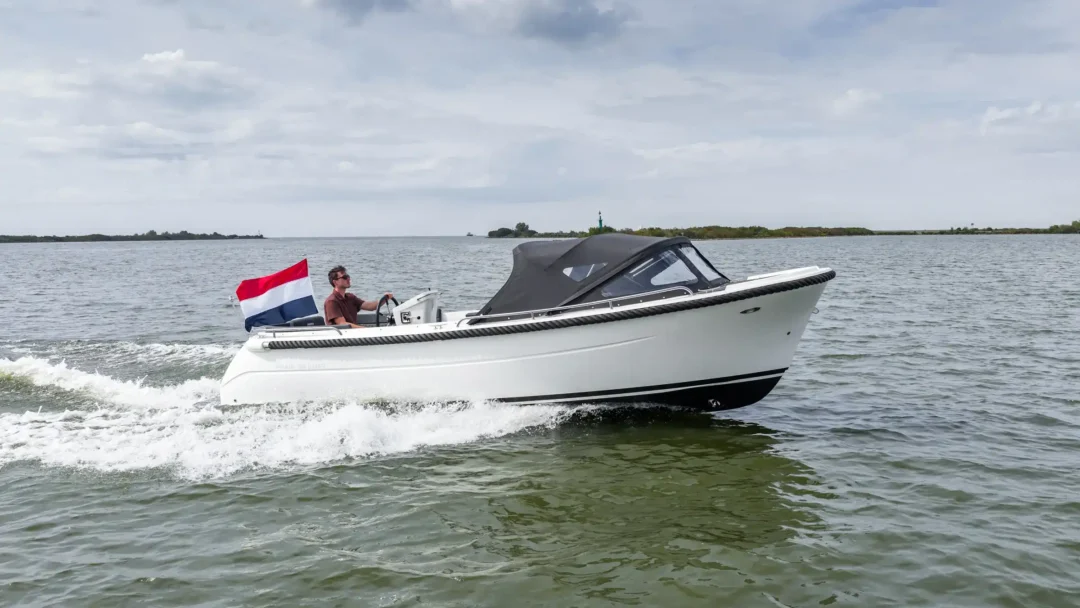 Primeur 700 Tender 6