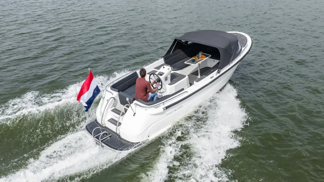 Primeur 700 Tender 7