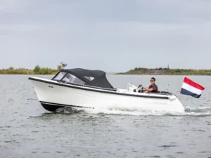 Primeur 700 Tender 8