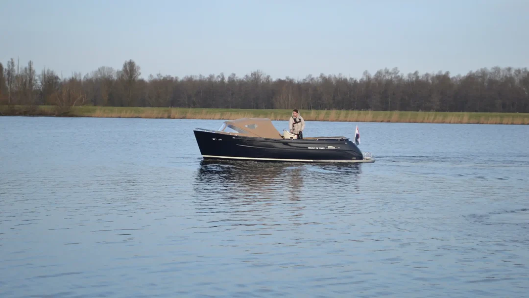 Primeur 710 Tender 3