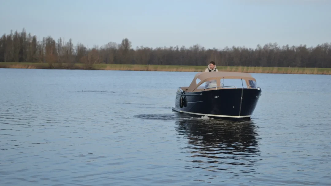 Primeur 710 Tender 5