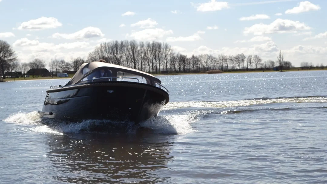 Primeur 715 Tender 4