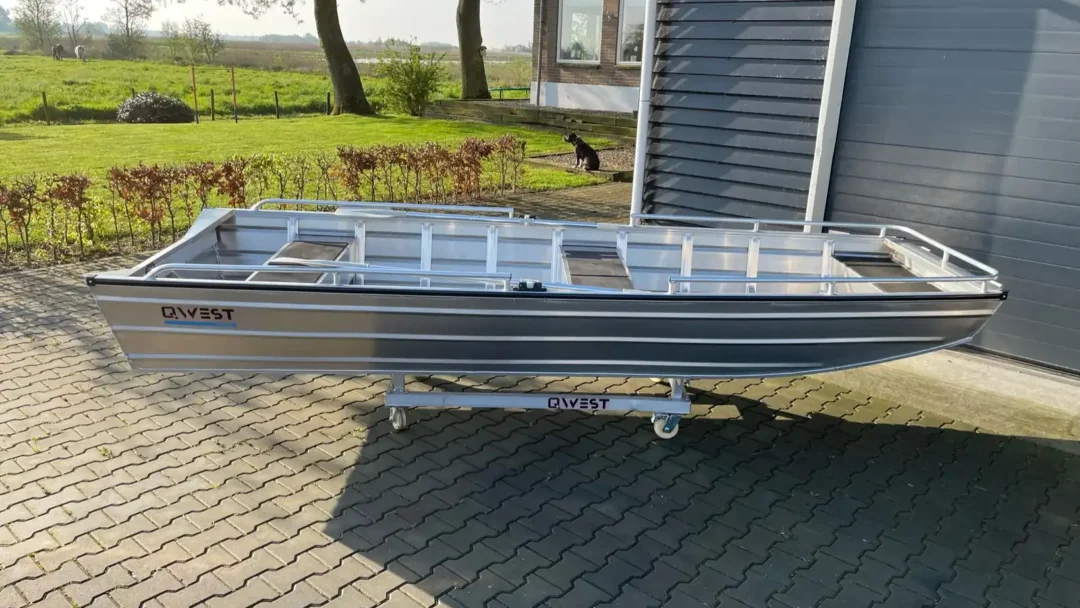 QWEST F361 8