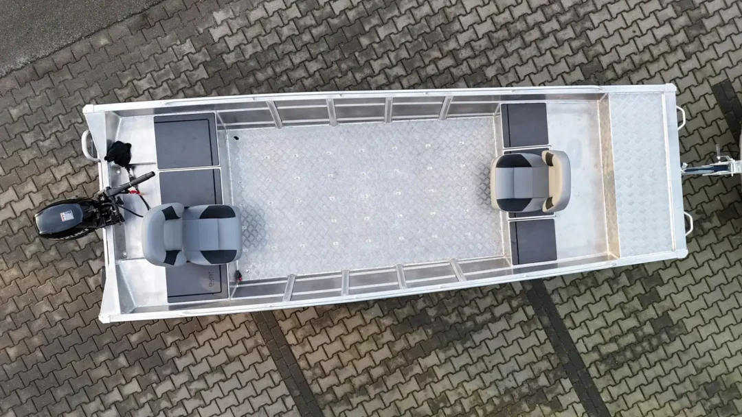 QWEST F450 2