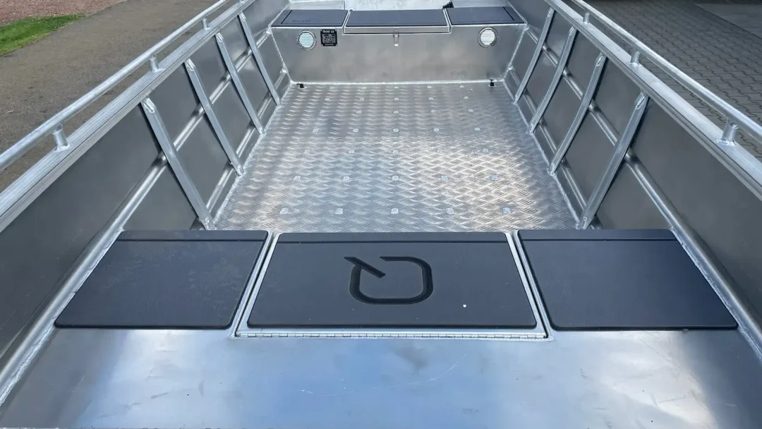 QWEST F450 6